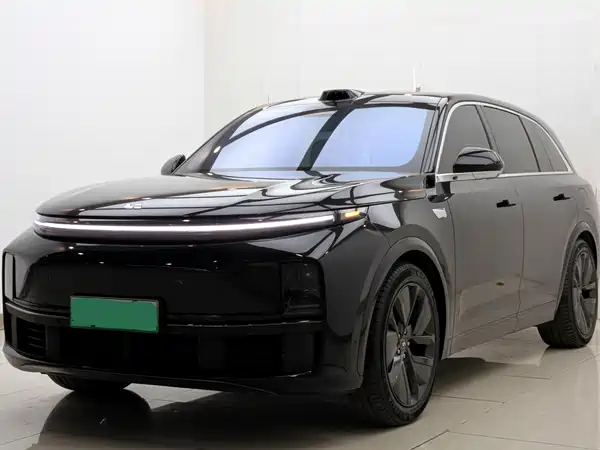 Li Auto L7 2025