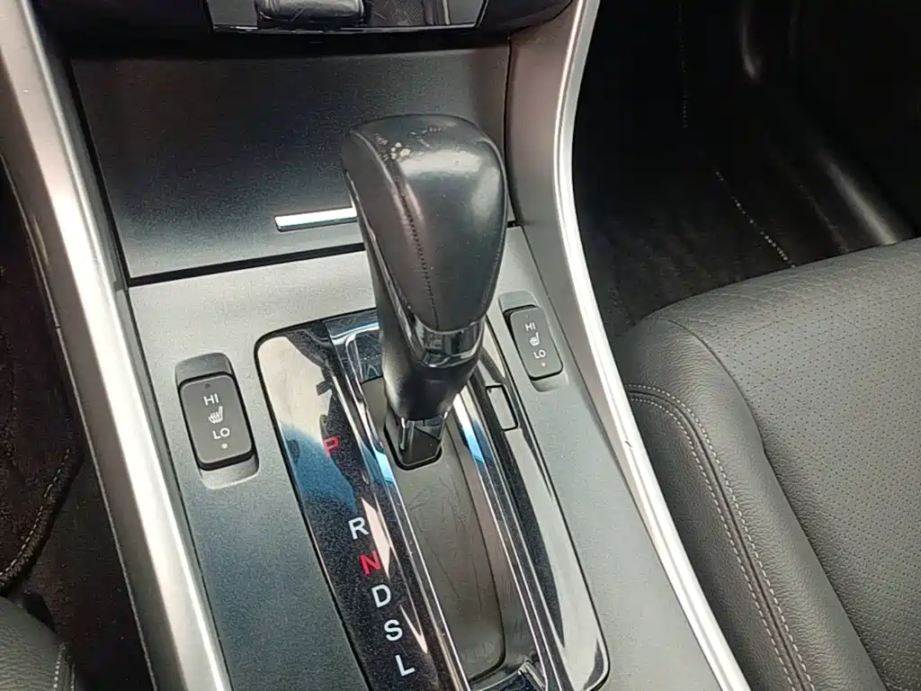 Honda Accord 2015 — фото 14