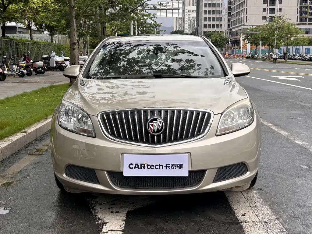 Buick Excelle 2013