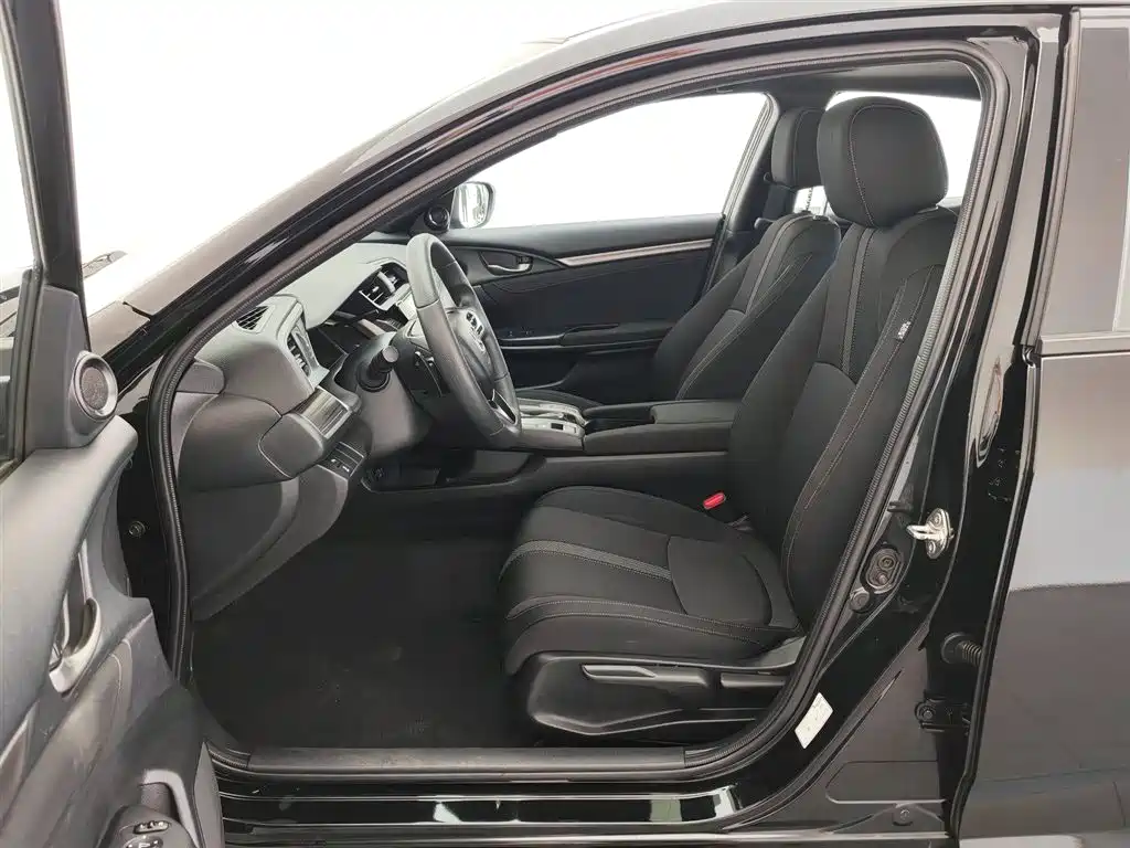 Honda Civic 2020 — фото 10