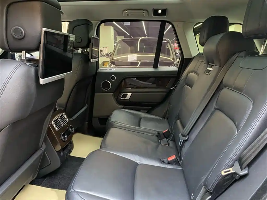 Land Rover Range Rover 2021 — фото 14