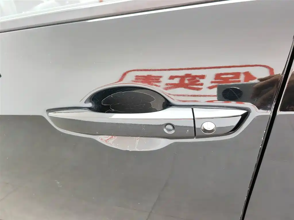 Honda Civic 2020 — фото 18