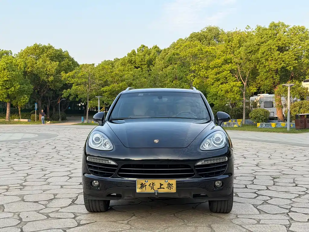 Porsche Cayenne 2014 — фото 2