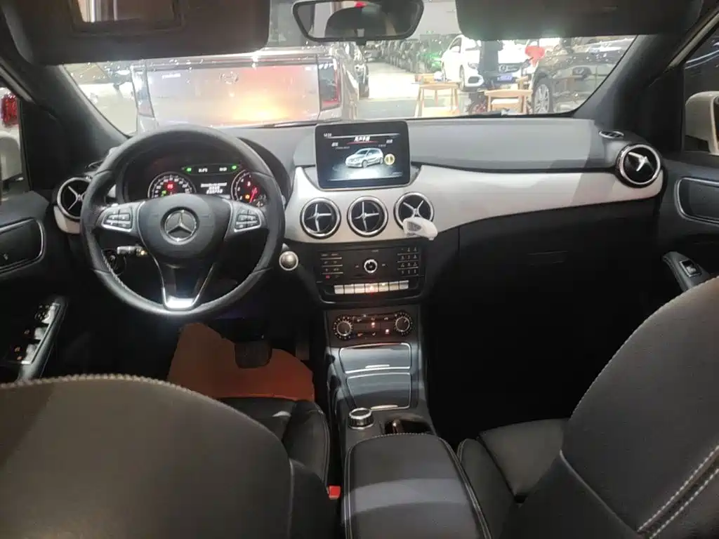 Mercedes-Benz B-Class 2018