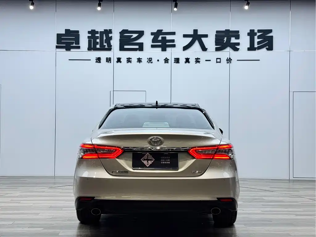 Toyota Camry 2021 — фото 6