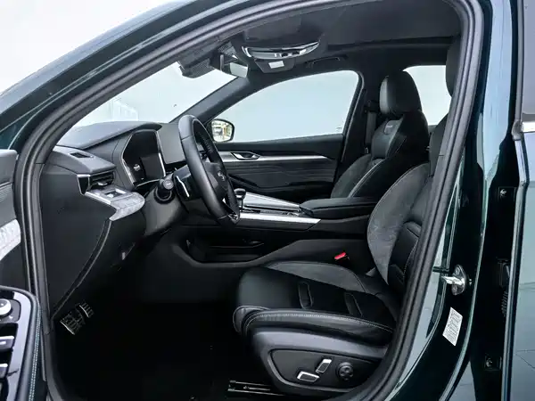 Geely Xingrui 2022