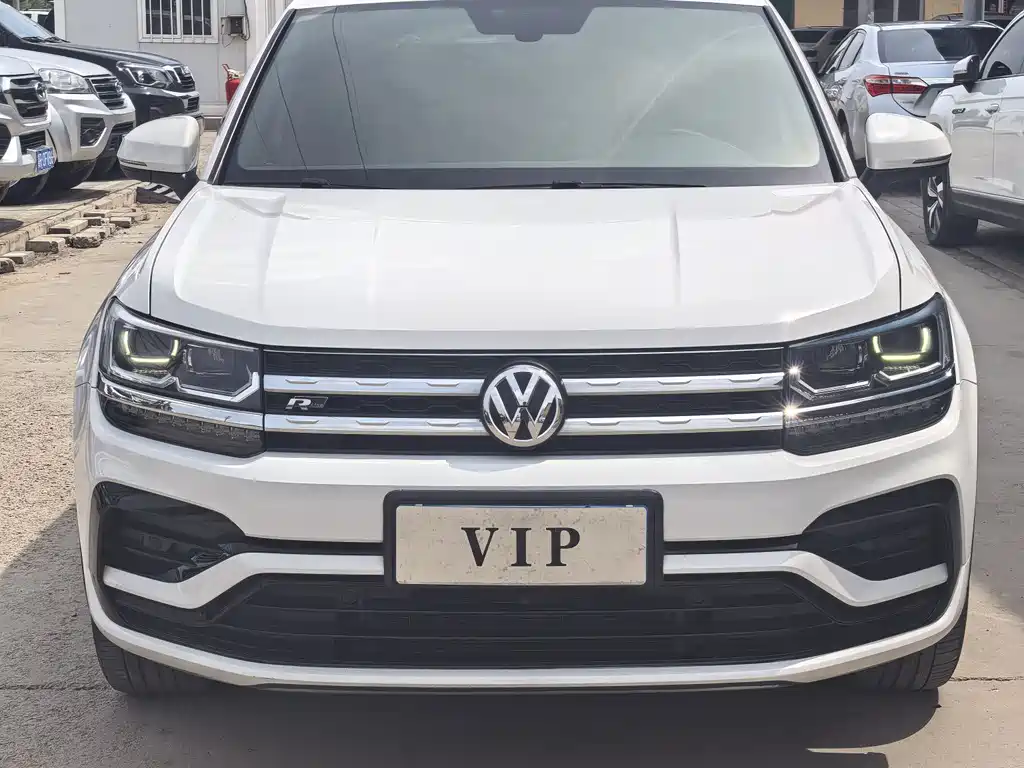 Volkswagen Tharu 2019 — фото 3