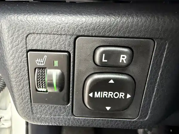 Toyota Yaris L 2022