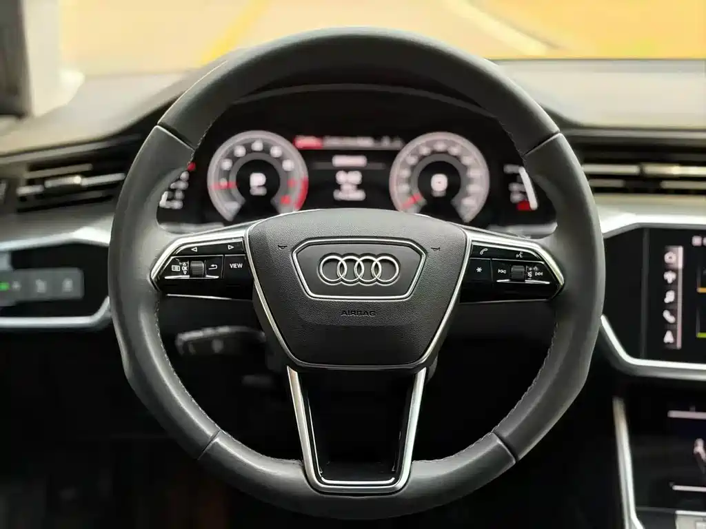 Audi A6L 2021