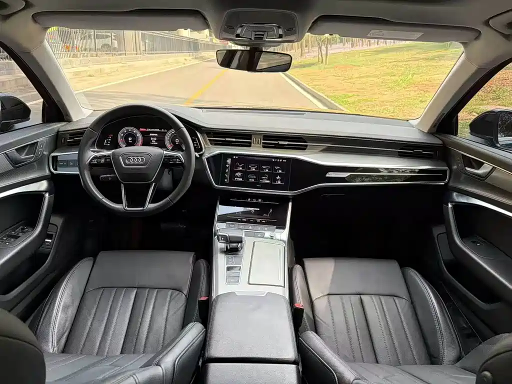 Audi A6L 2021