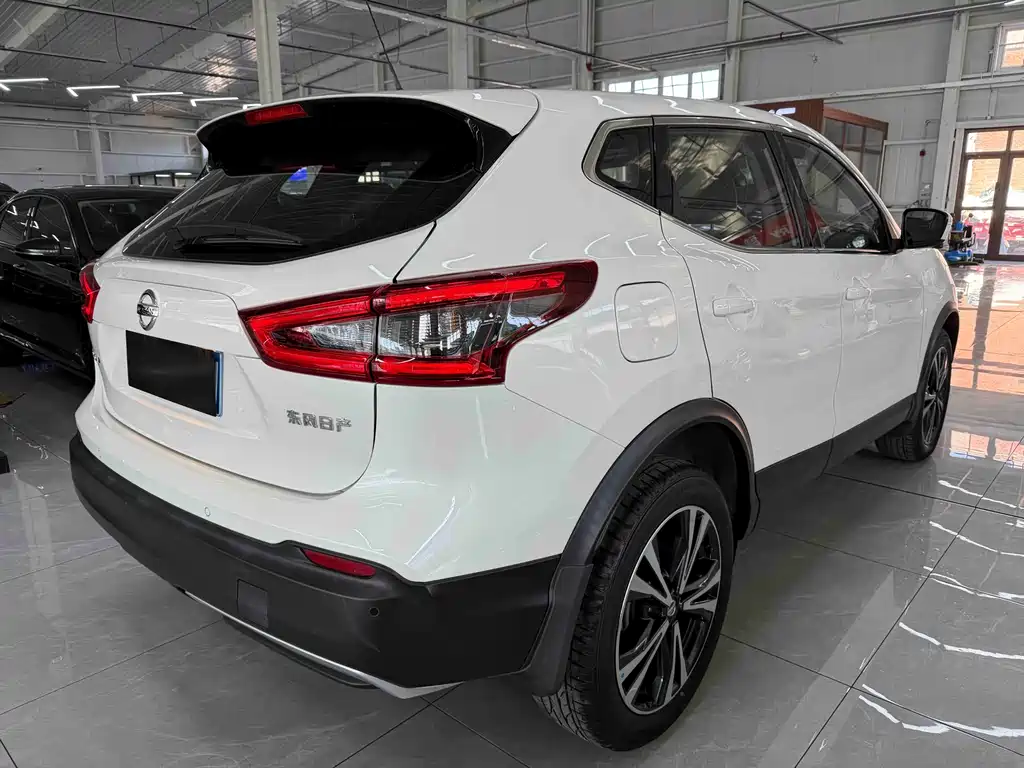 Nissan Qashqai 2021 — фото 4