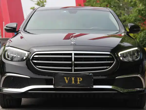Mercedes-Benz E-Class 2022
