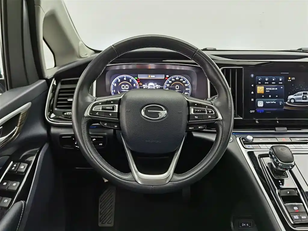 GAC Motor Trumpchi M8 2021 — фото 11