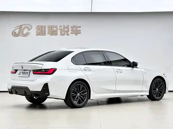 BMW 3 Series 2023