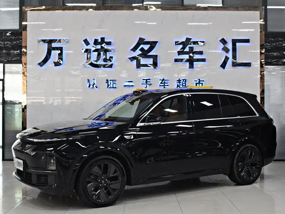 Li Auto Li L8 2025