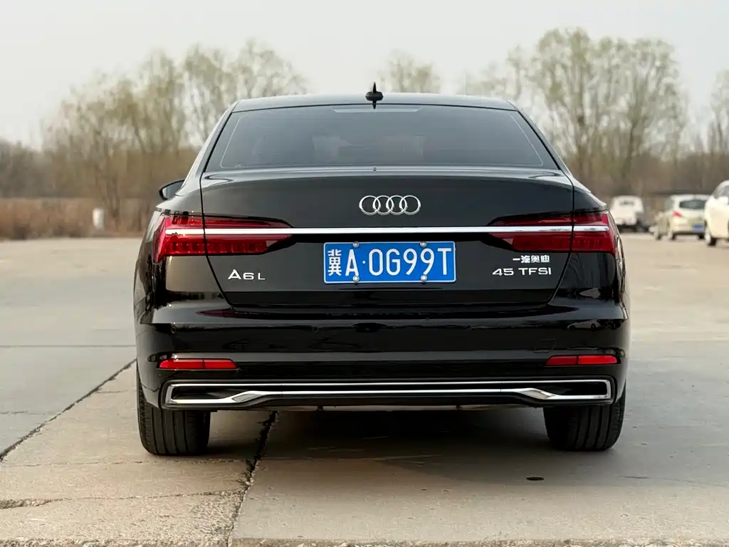 Audi A6L 2024 — фото 12