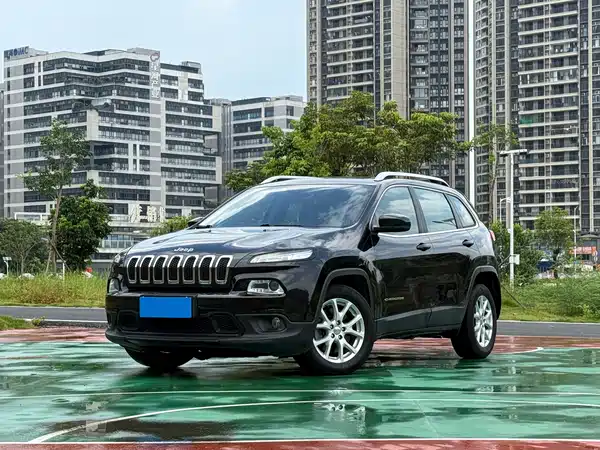 Jeep Cherokee 2016