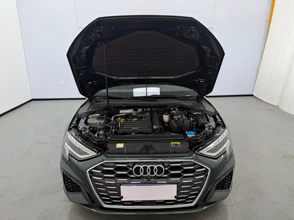 Audi A3 2021 — фото 13