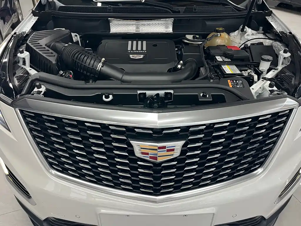 Cadillac XT5 2020 — фото 15