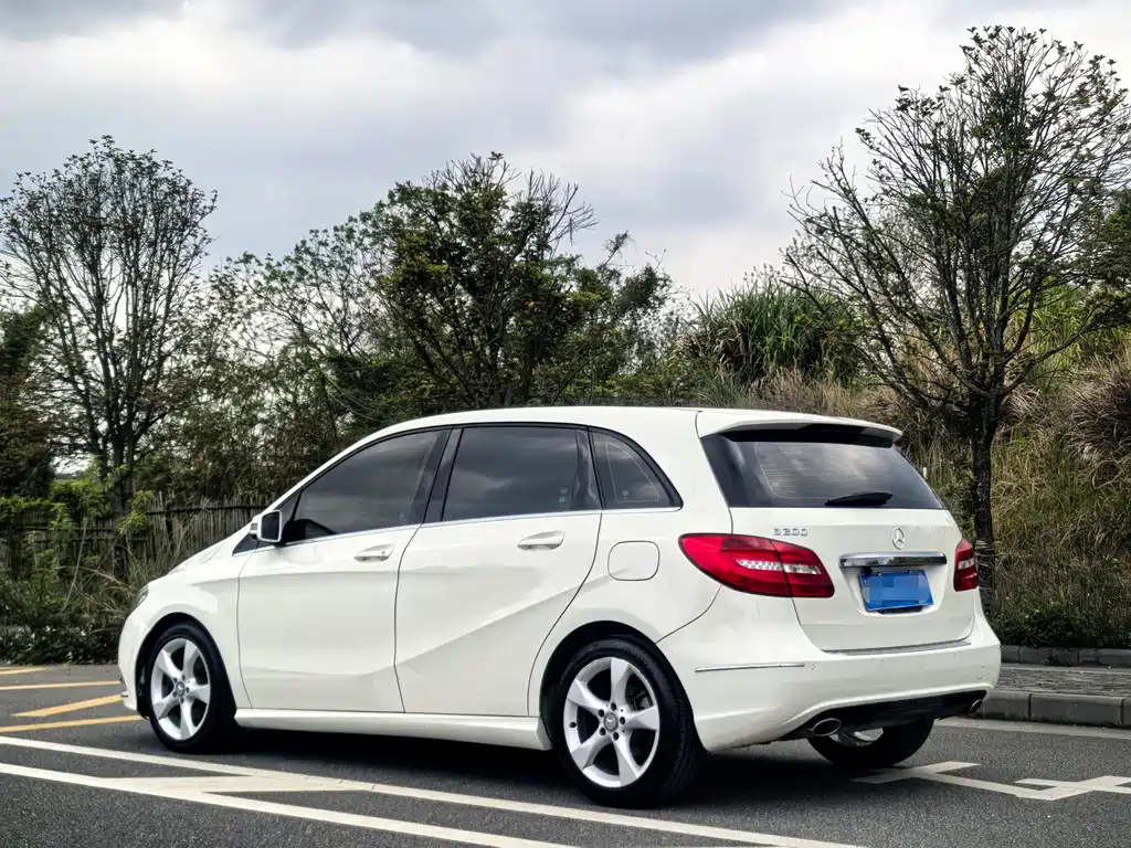 Mercedes-Benz B-Class 2014 — фото 4