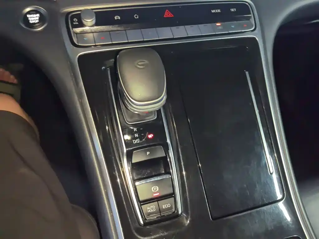 GAC Motor Trumpchi M8 2023 — фото 14