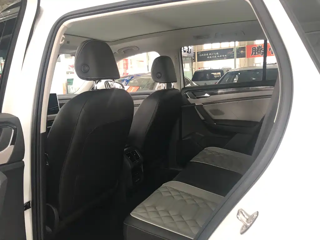 Volkswagen Tayron 2023