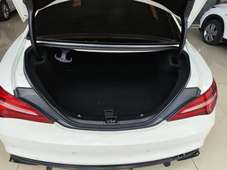 Mercedes-Benz CLA AMG 2018 — фото 10