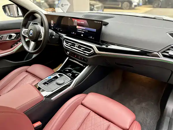 BMW i3 2022