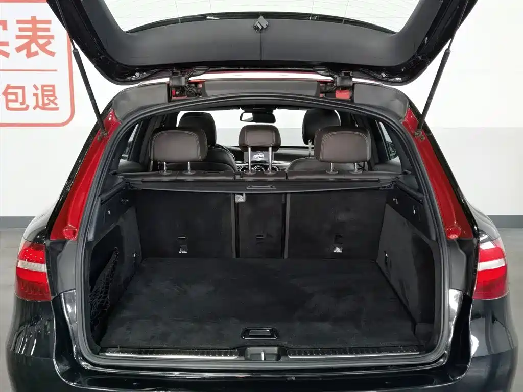 Mercedes-Benz GLC 2018 — фото 16