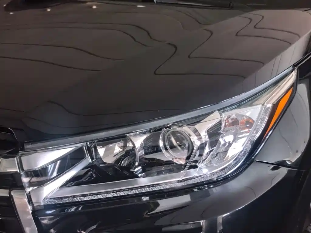 Toyota Highlander 2018 — фото 10