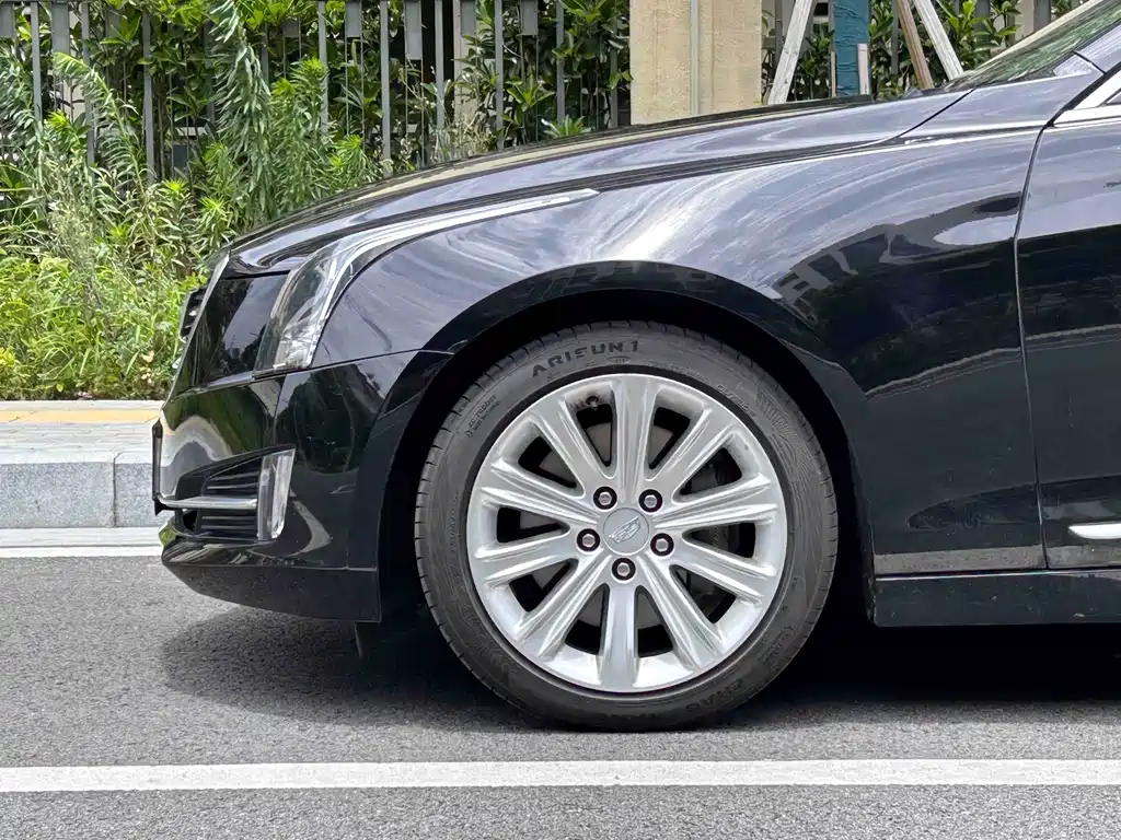 Cadillac ATS-L 2019 — фото 6