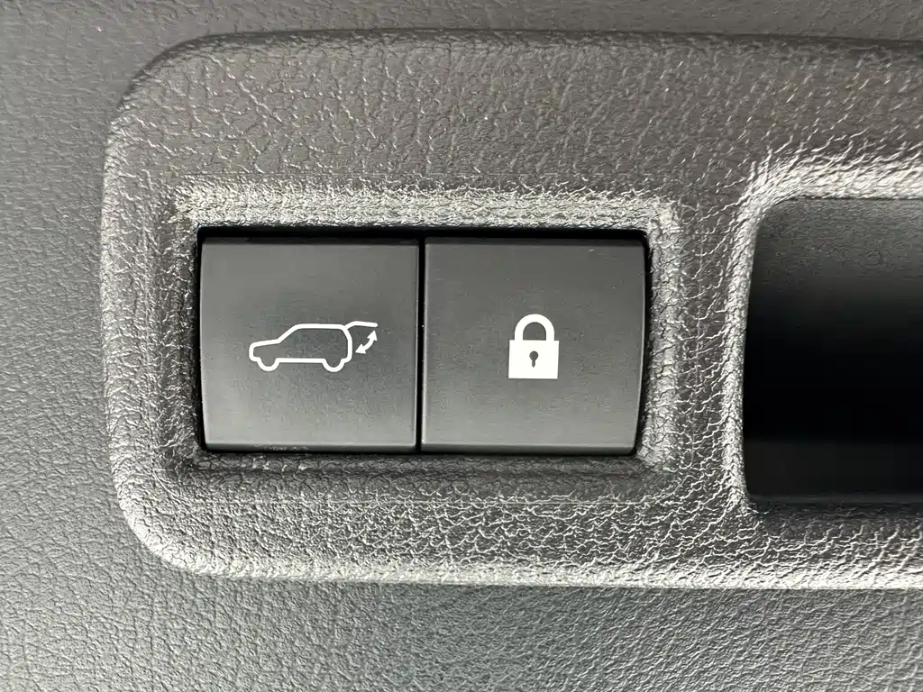 Lexus NX 2021 — фото 17