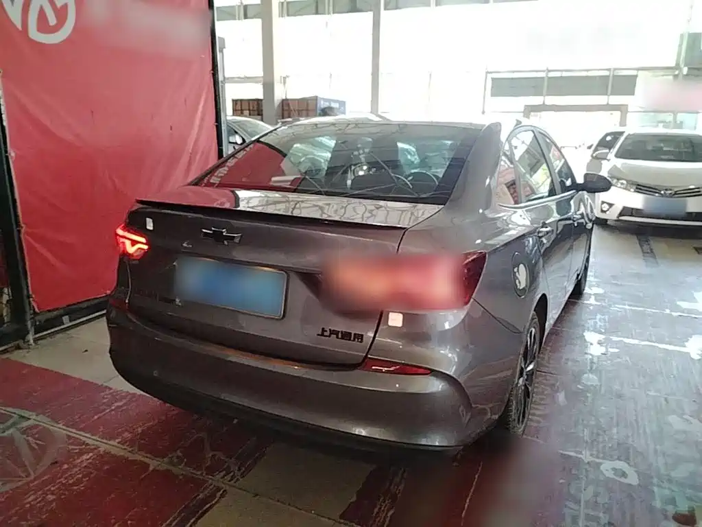 Chevrolet Cruze 2021