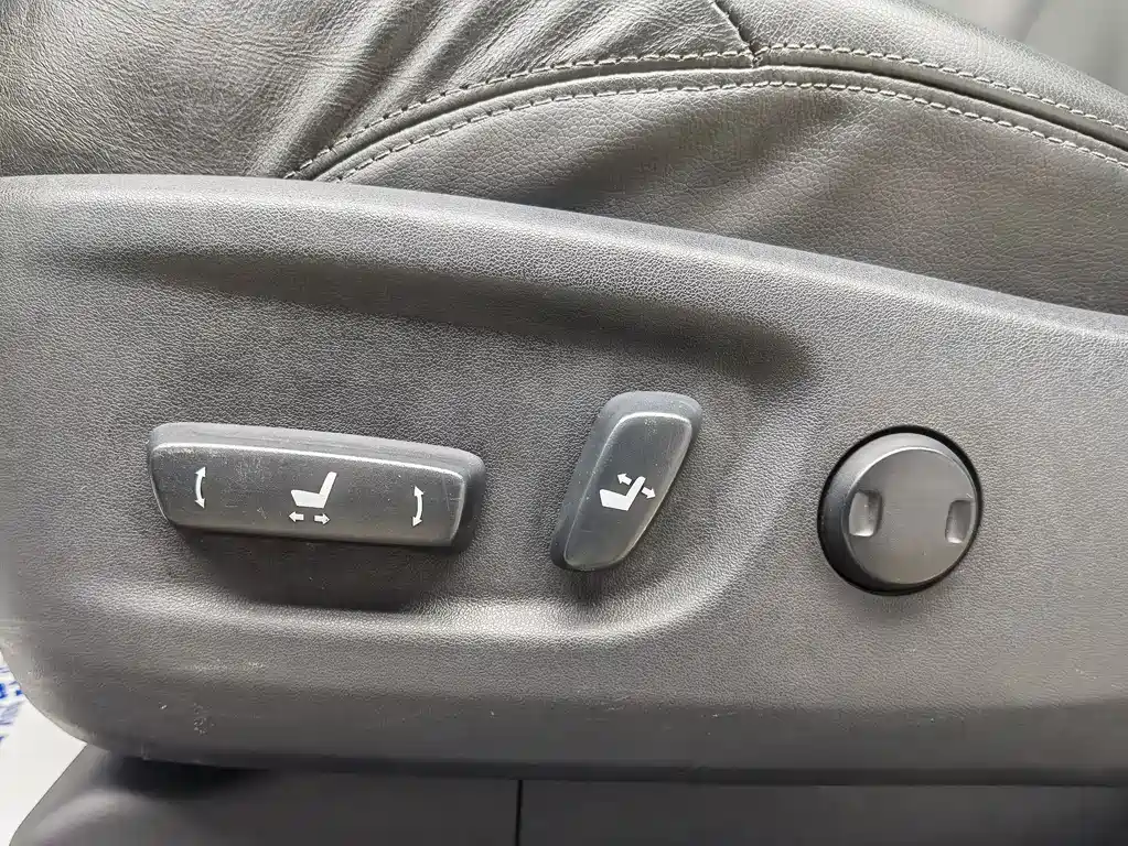Toyota Prado 2014 — фото 15