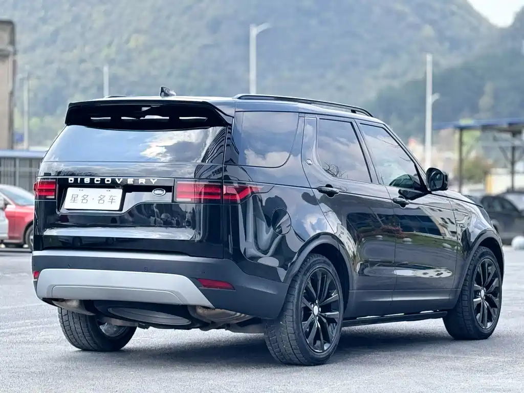 Land Rover Discovery 2025 — фото 7
