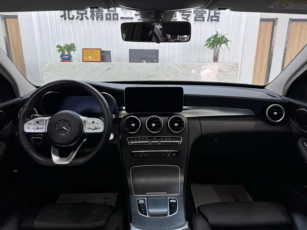 Mercedes-Benz C-Class 2019 — фото 8