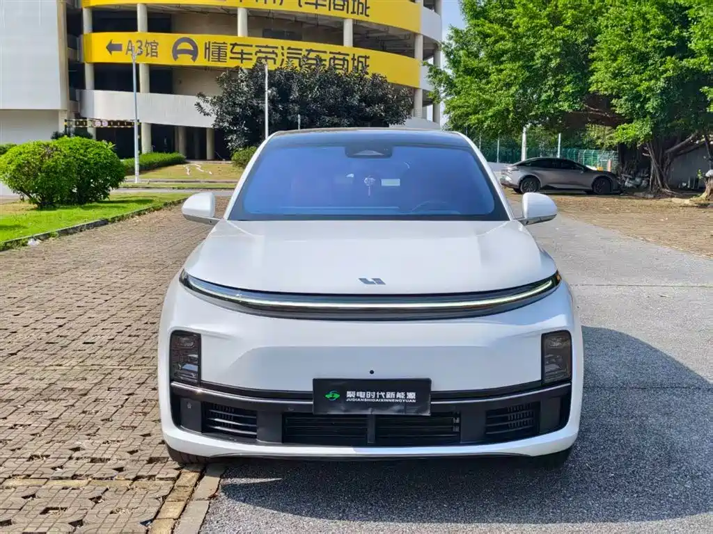 Li Auto Li L7 2023