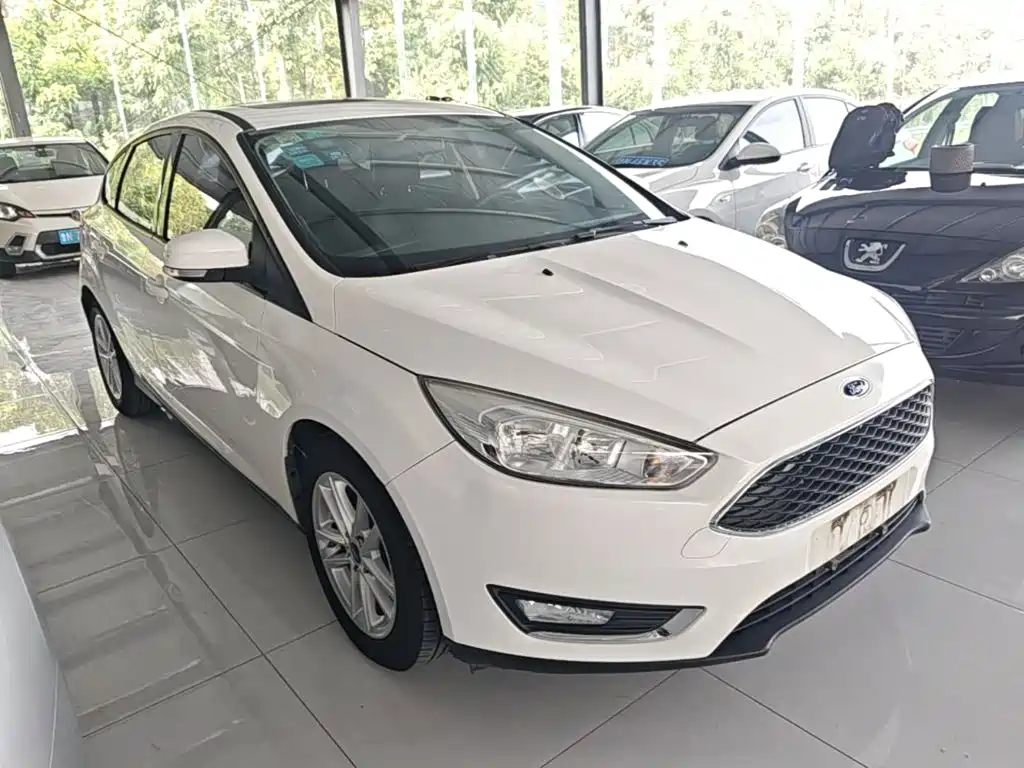 Ford Focus 2017 — фото 4