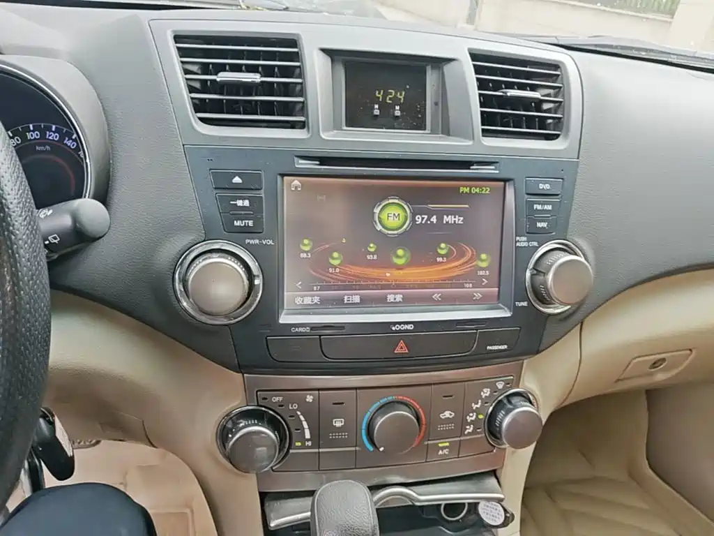 Toyota Highlander 2014 — фото 20