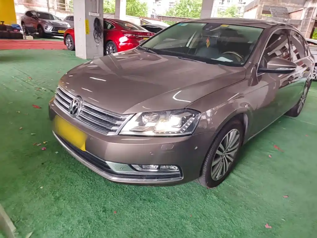 Volkswagen Magotan 2014