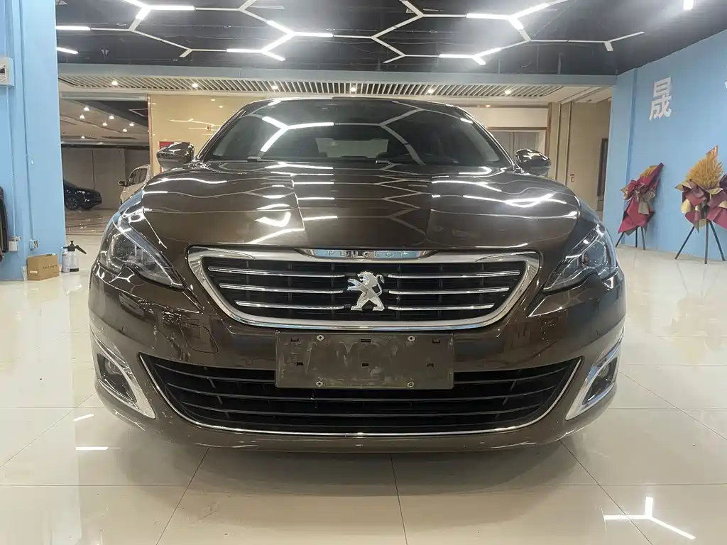 Peugeot 408 2015 — фото 16
