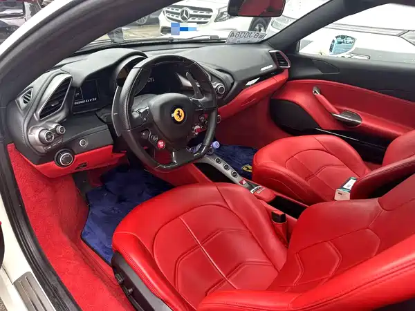 Ferrari 488 2017