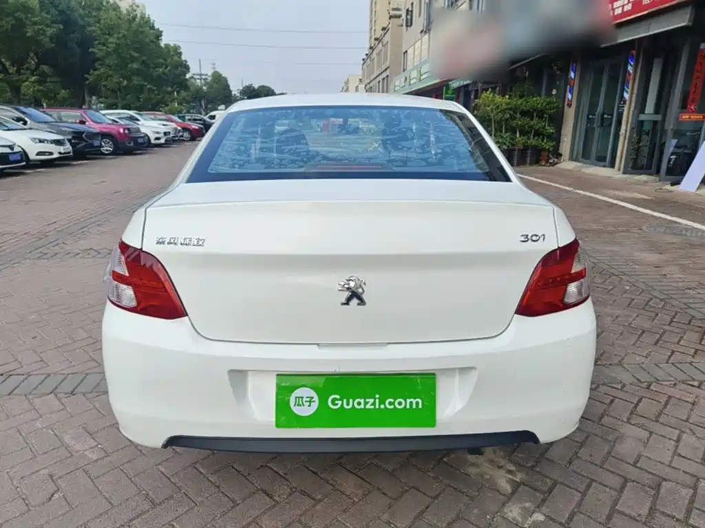 Peugeot 301 2014