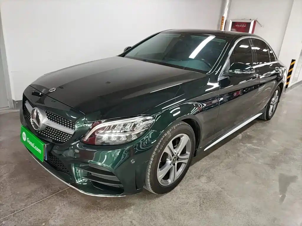 Mercedes-Benz C-Class 2021