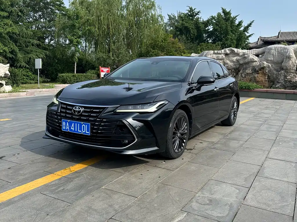 Toyota Avalon 2022