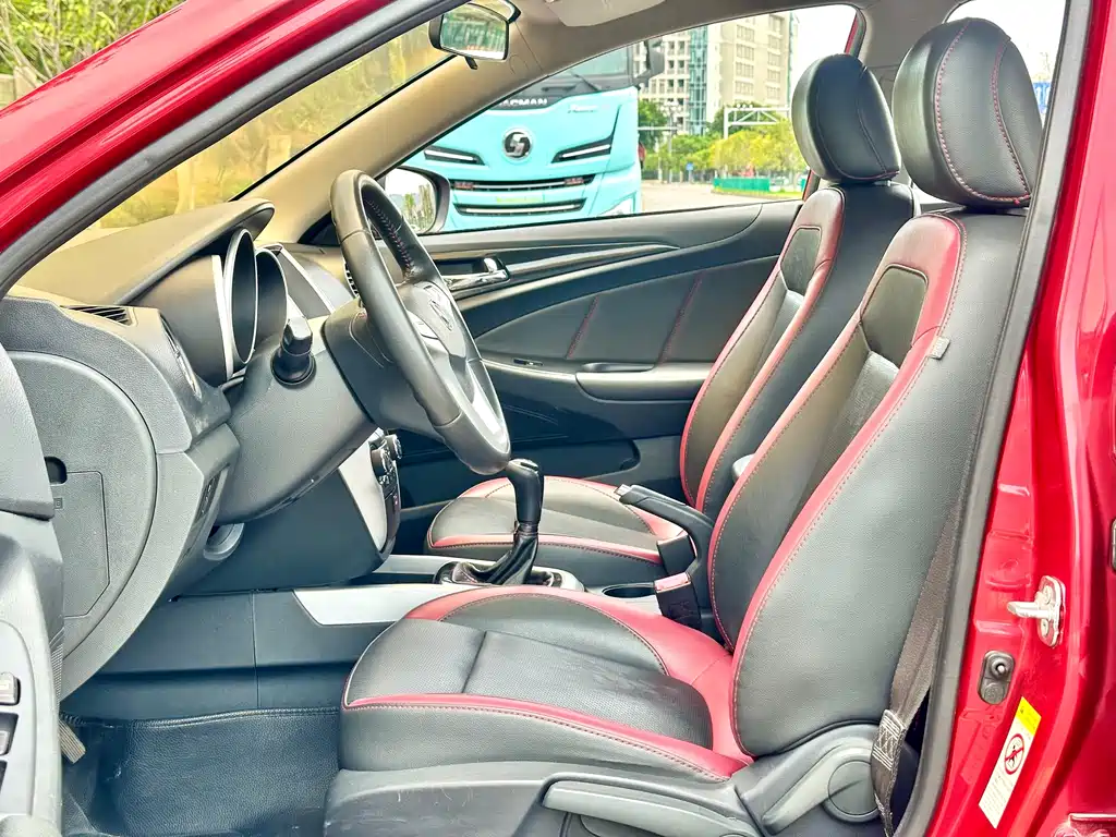 Changan Eado XT 2014 — фото 21