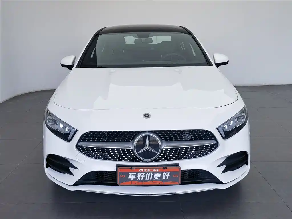 Mercedes-Benz A-Class 2022 — фото 3