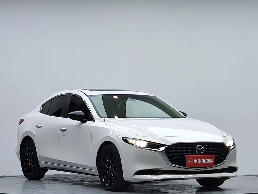 Mazda 3 Axela 2023
