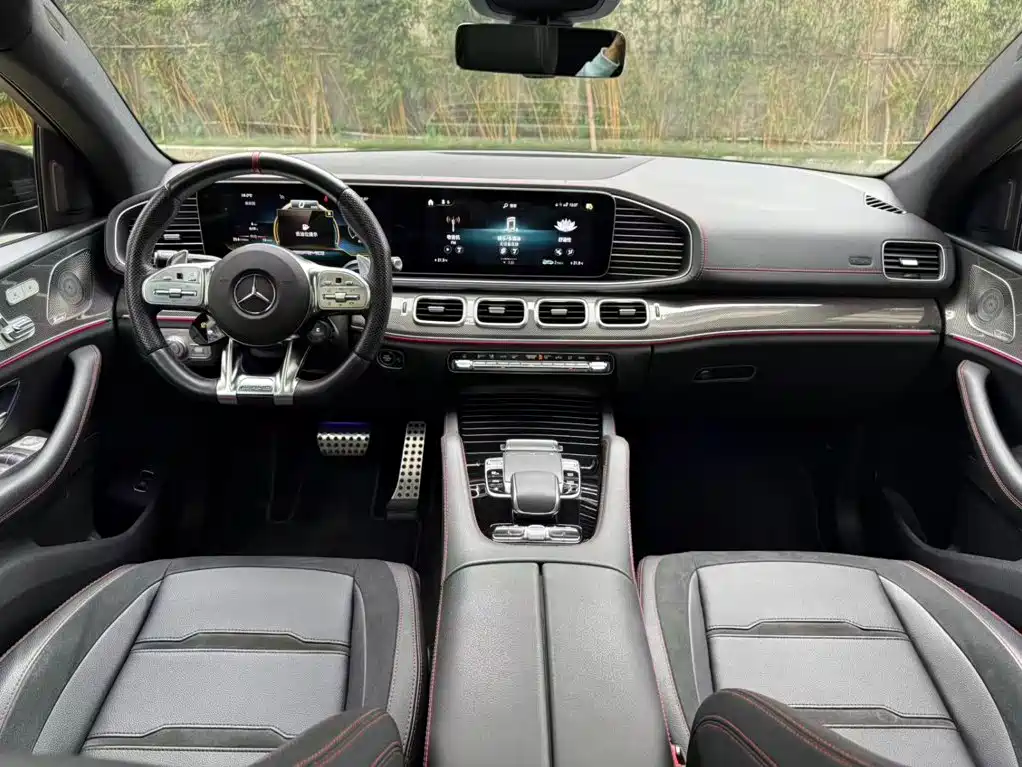 Mercedes-Benz GLE Coupe AMG 2023 — фото 13