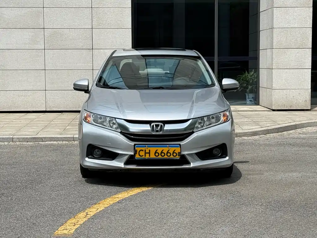 Honda City 2016 — фото 2